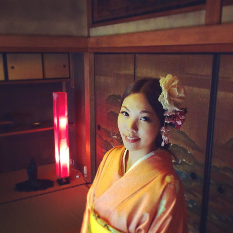 Kimono Experience in Arima Hot Spring / Esperienza kimono presso Arima /  Expérience at "Salon De Lotus"