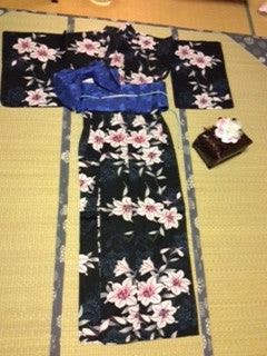 セット 022　KIMONO DE NARA - SET NO.022 (夏の浴衣　YUKATA FOR SUMMER)
